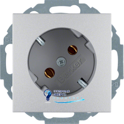 Розетка із з/к з нахилом на 45°, алюміній, 16А/250V B.х