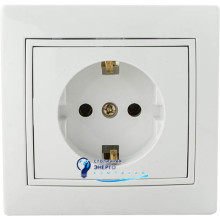 Розетка 2Р+PE PBсб16-З-Fl-W