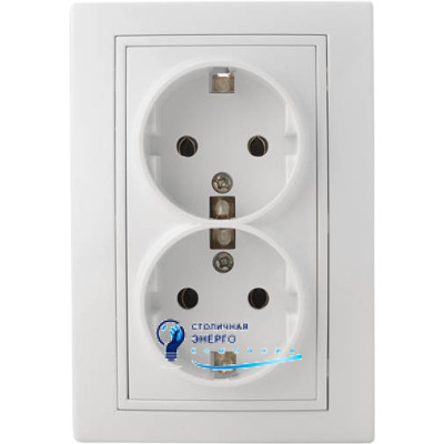 Розетка двойная 2Р+PE PB16/2-З-Fl-W