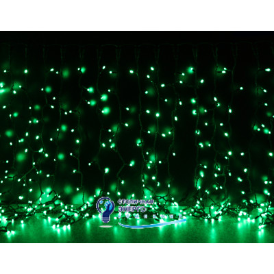 Уличная светодиодная гирлянда «Штора» Lumion Curtain (Куртейн) 912 led наружная цвет зеленый
